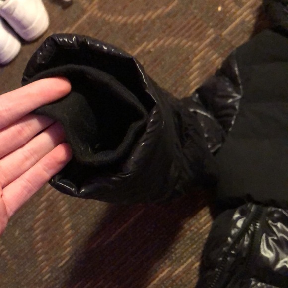 New! Tommy Hilfiger puffer jacket - Picture 6 of 9